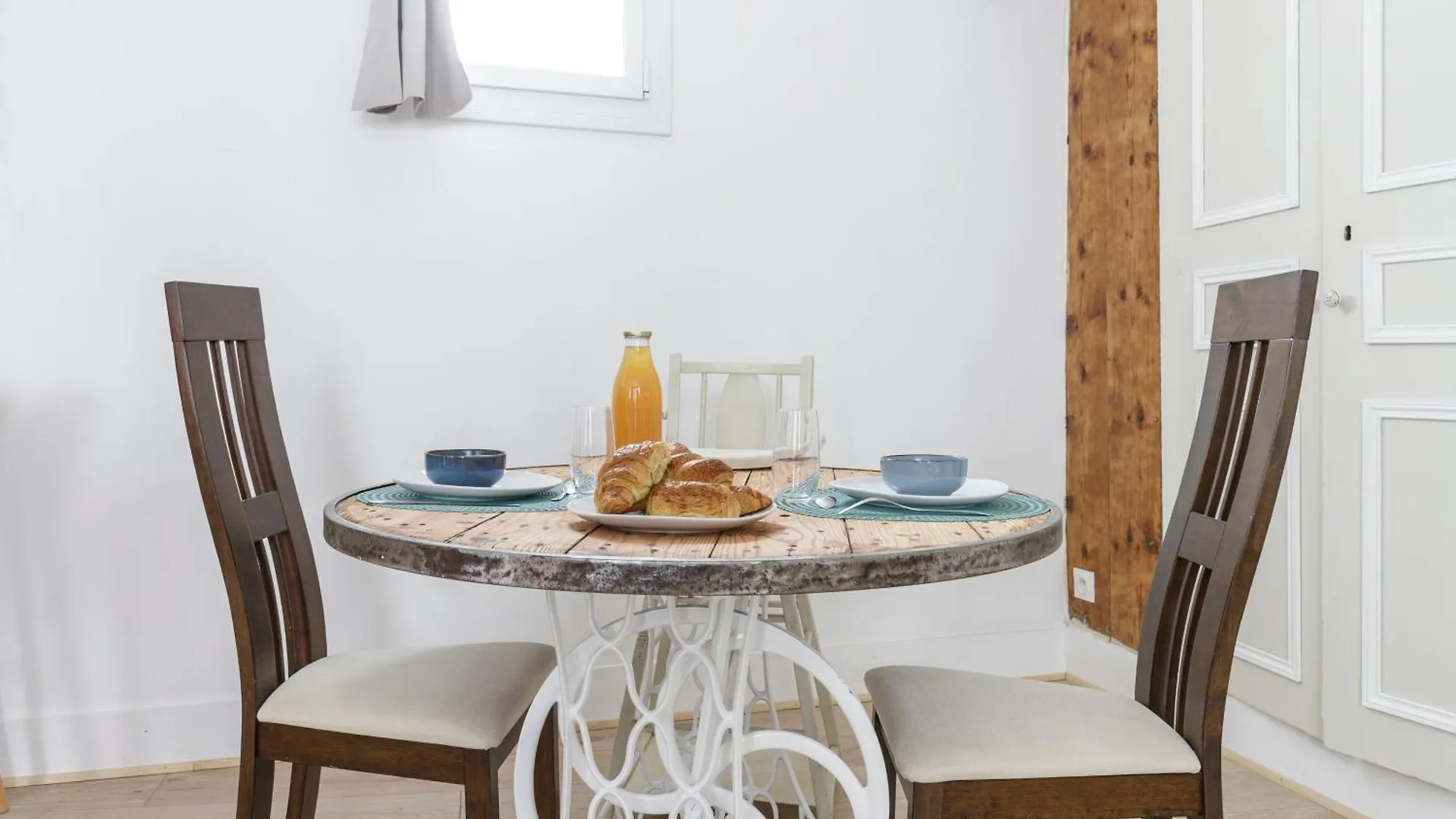 Elegant Appartement Avec Balneo A 100M Du Capitole Toulouse Apartment
